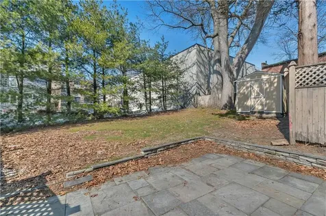 98 Butler Avenue Providence RI 02906