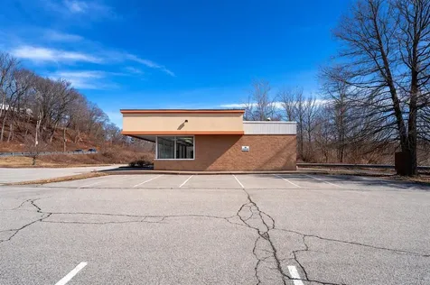 641 Route 32 Montville CT 06382