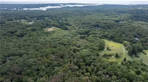 47 Tuckertown Road South Kingstown RI 02879