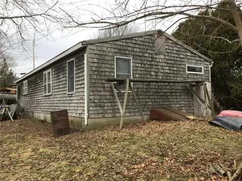 41 Enfield Avenue North Kingstown RI 02852