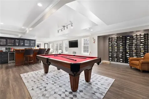 25 Hoyer Court East Greenwich RI 02818