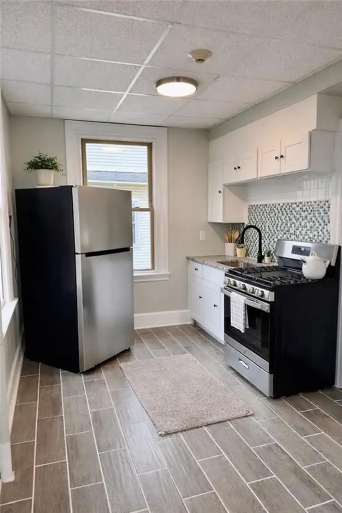 123 Cottage Street Pawtucket RI 02860
