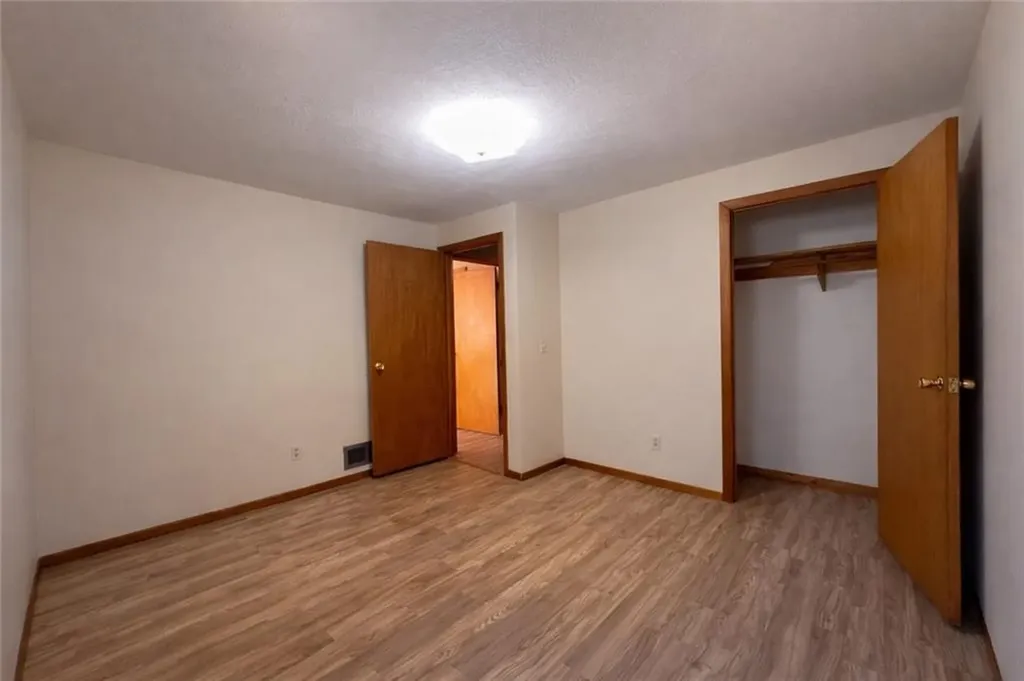 87 Pinehurst Avenue Providence RI 02908