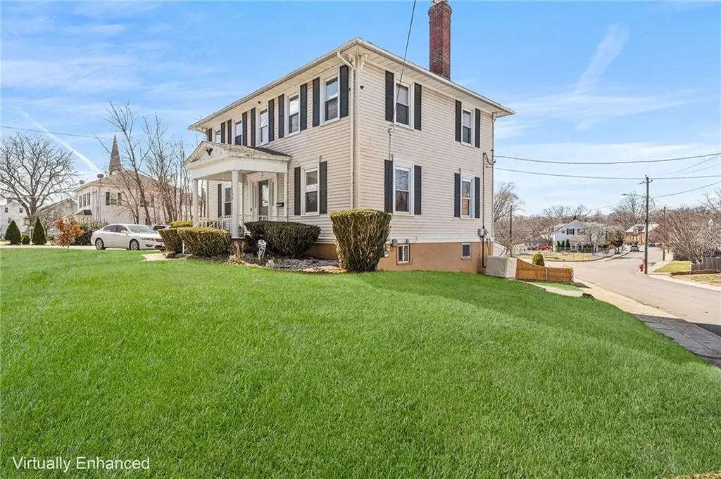 1605 Main Street West Warwick RI 02893