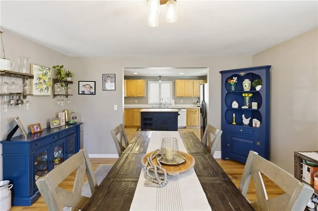404 South Christopher Avenue Tiverton RI 02878