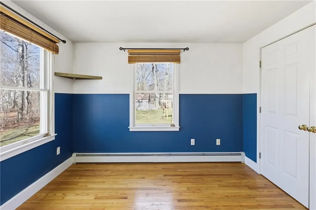 404 South Christopher Avenue Tiverton RI 02878