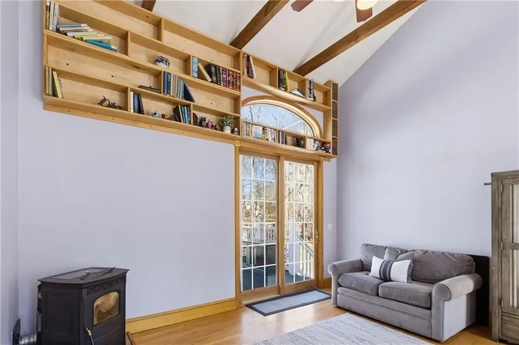 404 South Christopher Avenue Tiverton RI 02878