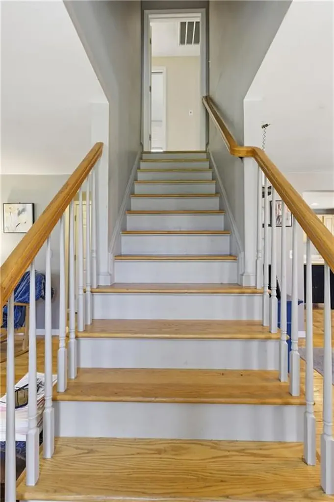 404 South Christopher Avenue Tiverton RI 02878