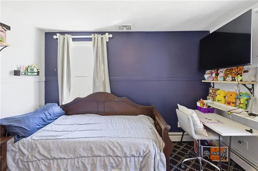 404 South Christopher Avenue Tiverton RI 02878