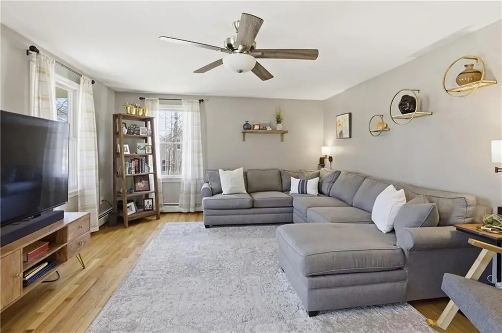 404 South Christopher Avenue Tiverton RI 02878