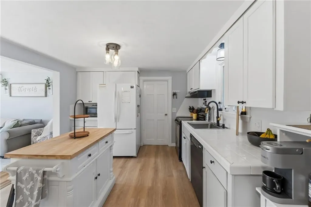 4 York Drive Coventry RI 02816