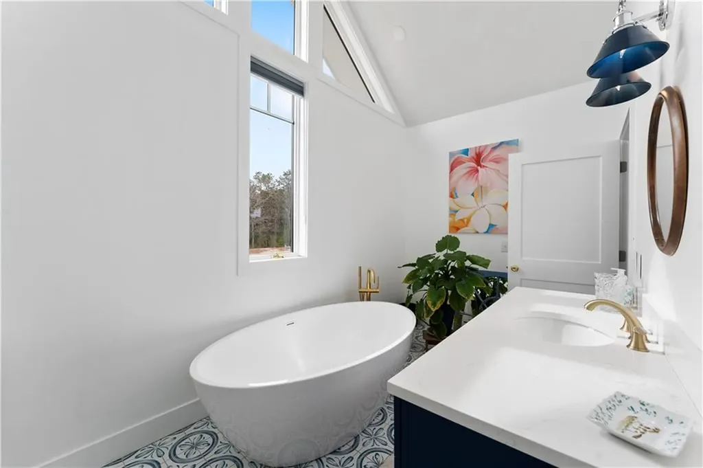 224 Greenhouse Road Coventry RI 02827
