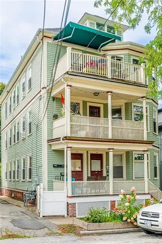 19 Carrington Avenue Providence RI 02906