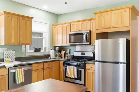 19 Carrington Avenue Providence RI 02906