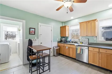 19 Carrington Avenue Providence RI 02906
