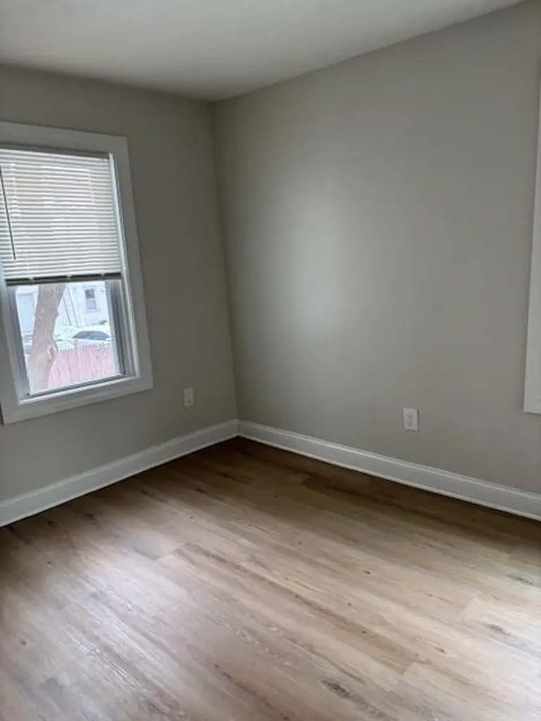 144 Early Street Providence RI 02907