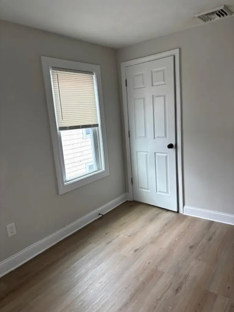 144 Early Street Providence RI 02907
