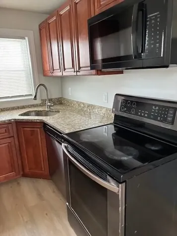144 Early Street Providence RI 02907