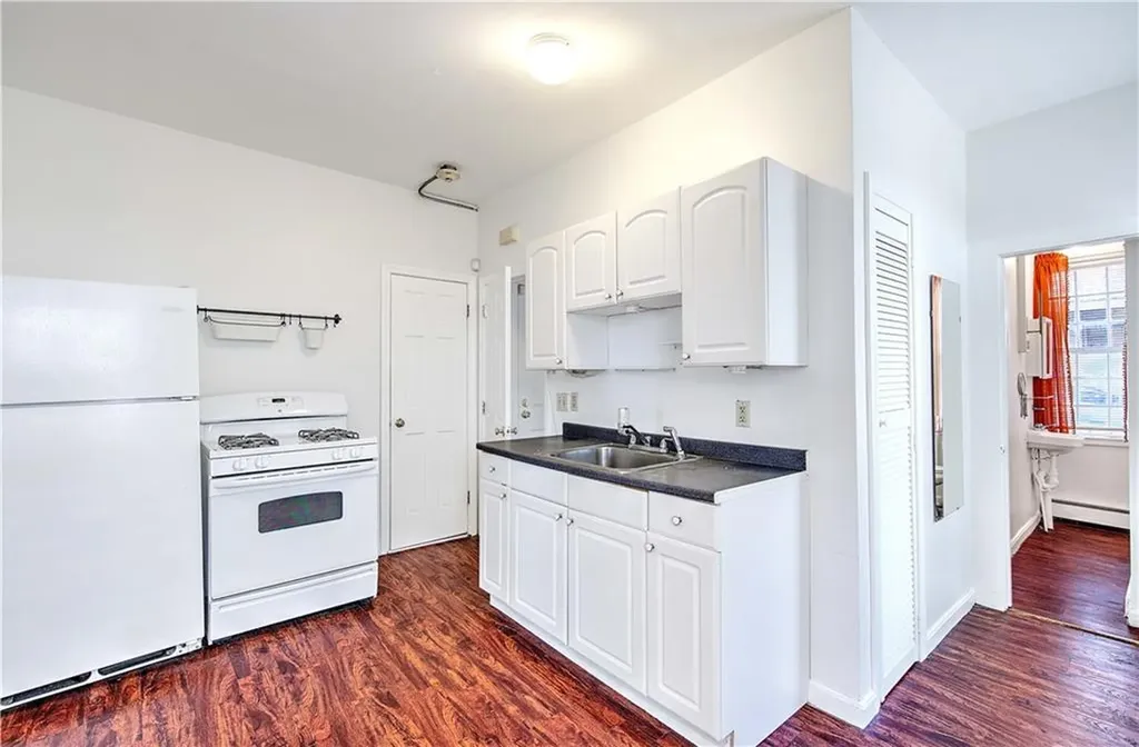 84 Transit Street Providence RI 02906