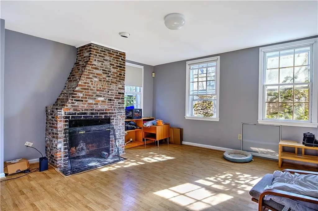 84 Transit Street Providence RI 02906