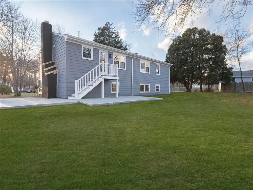 2 Sandalwood Court Coventry RI 02816