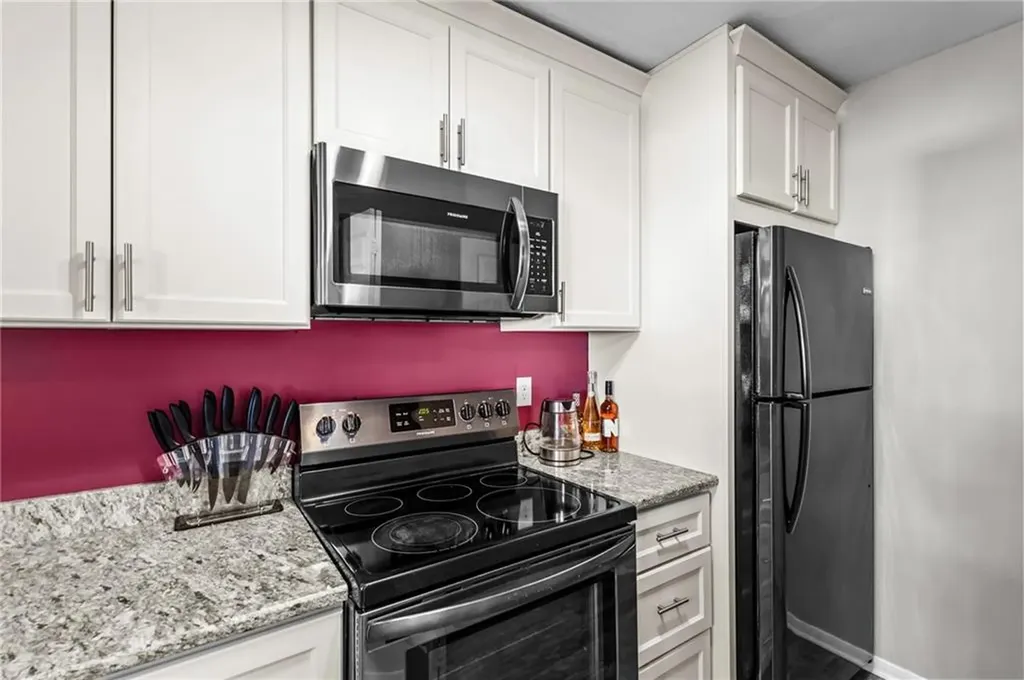 626 Smithfield Road North Providence RI 02904