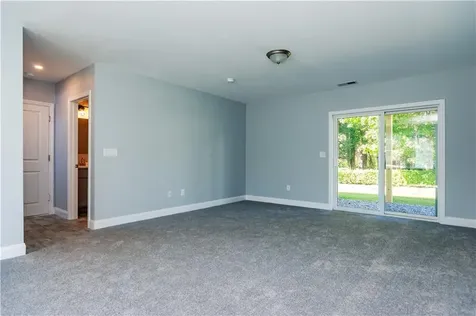 21 Carlson Circle West Warwick RI 02816