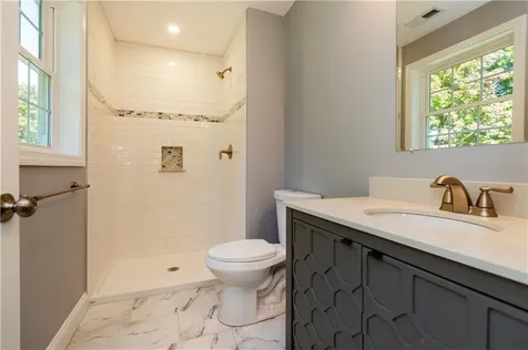 21 Carlson Circle West Warwick RI 02816