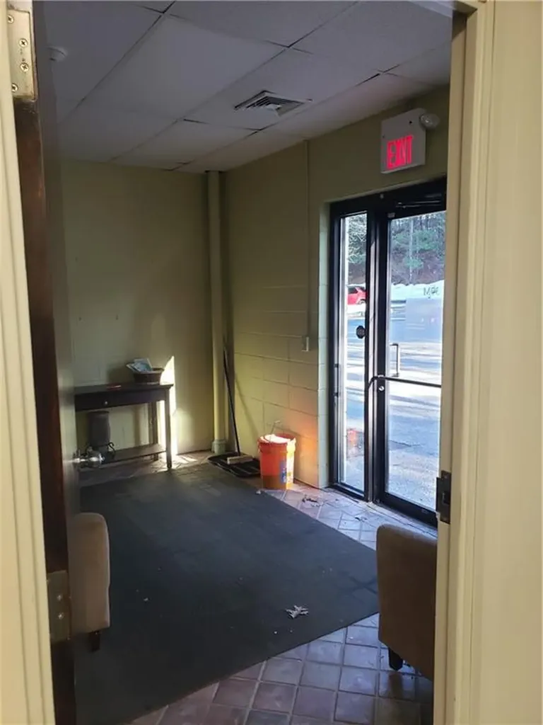 37 Lark Industrial Parkway Smithfield RI 02828