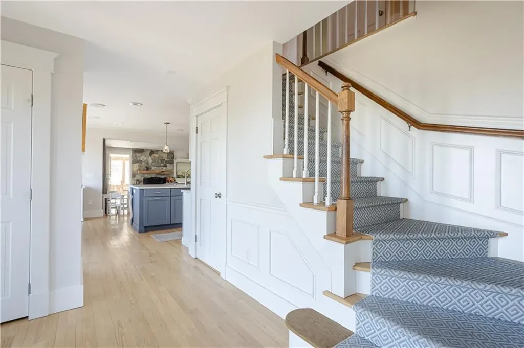 176 Heidi Drive Portsmouth RI 02871