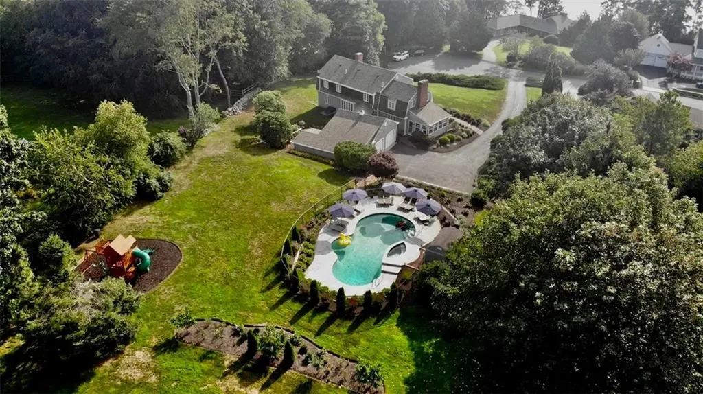 176 Heidi Drive Portsmouth RI 02871