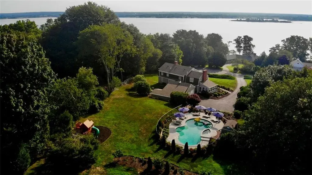 176 Heidi Drive Portsmouth RI 02871