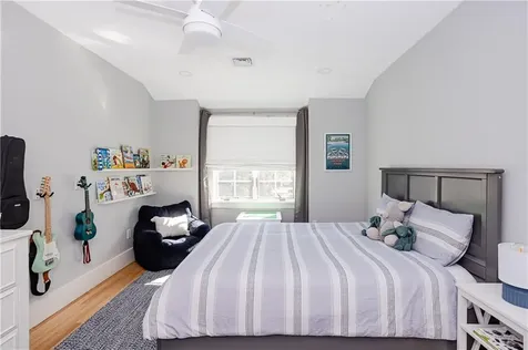 176 Heidi Drive Portsmouth RI 02871