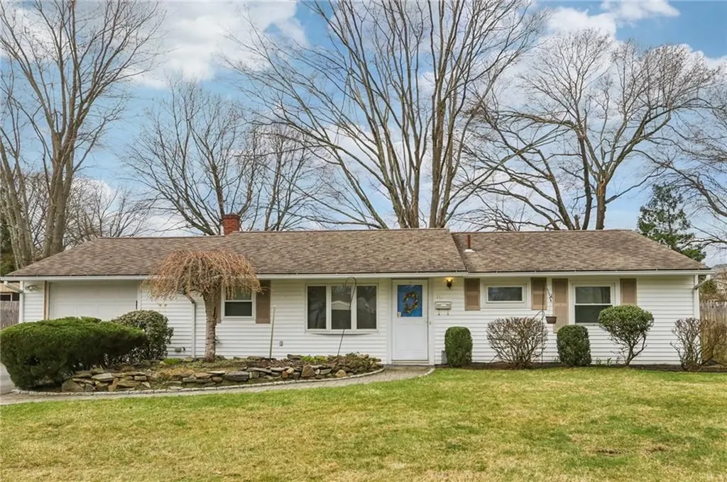 117 Haverhill Avenue Warwick RI 02886