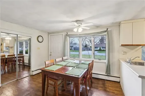 117 Haverhill Avenue Warwick RI 02886