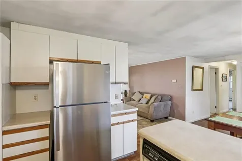 117 Haverhill Avenue Warwick RI 02886