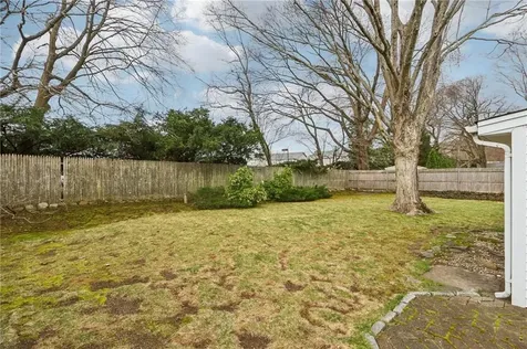 117 Haverhill Avenue Warwick RI 02886