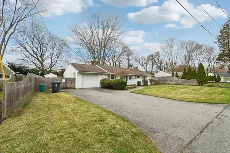 117 Haverhill Avenue Warwick RI 02886
