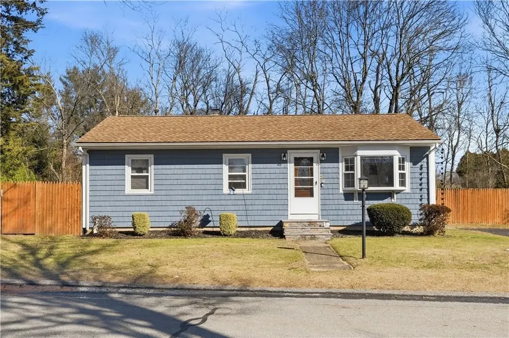 67 Garnet Street West Warwick RI 02893