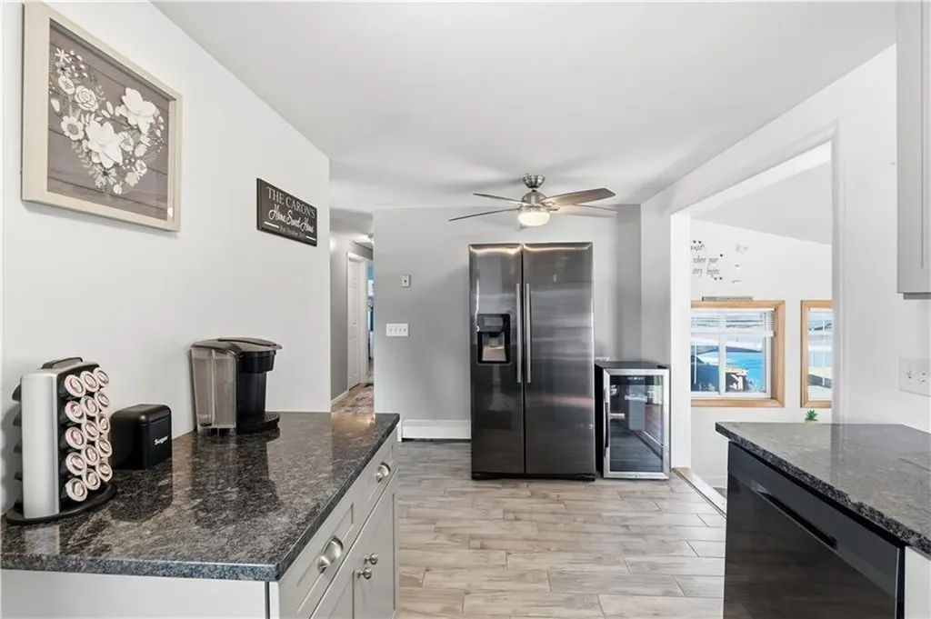 67 Garnet Street West Warwick RI 02893