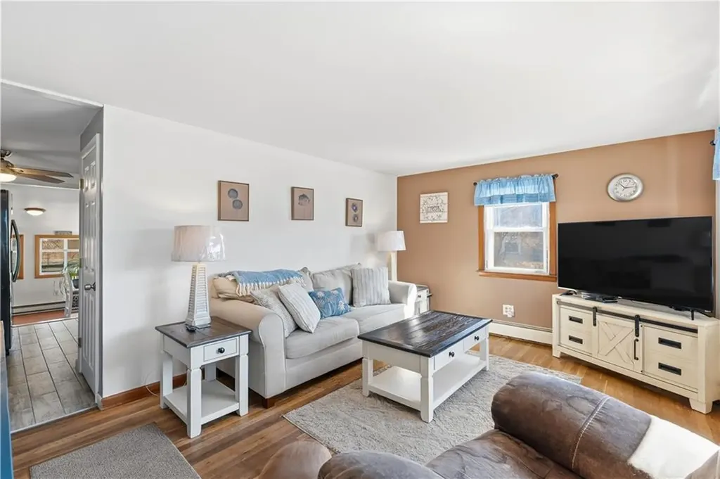 67 Garnet Street West Warwick RI 02893