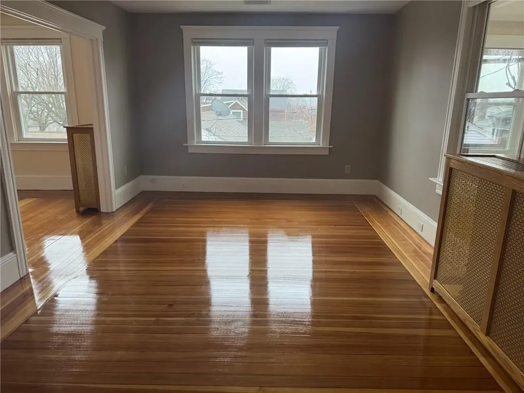 15 Freeborn Street Newport RI 02840