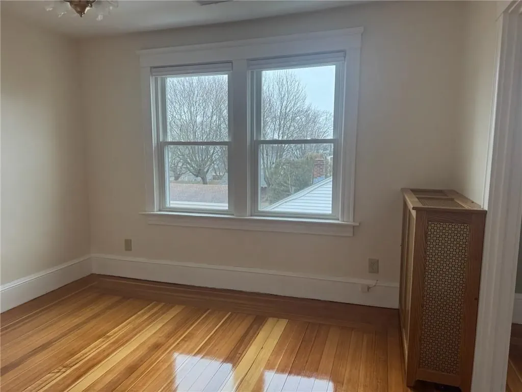 15 Freeborn Street Newport RI 02840