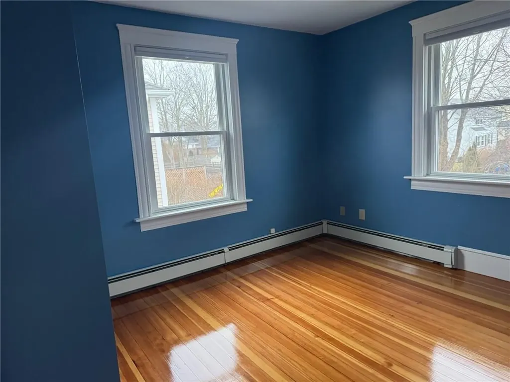 15 Freeborn Street Newport RI 02840