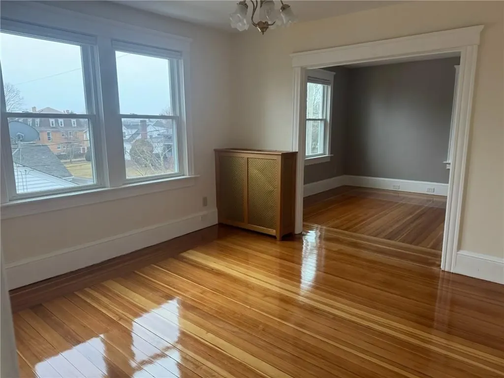 15 Freeborn Street Newport RI 02840
