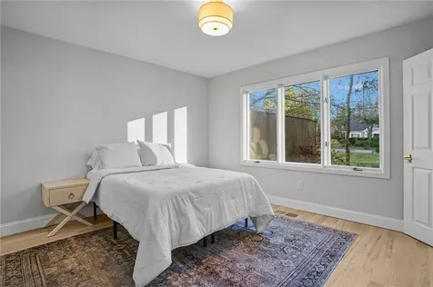 35 Bagy Wrinkle Cove Warren RI 02885