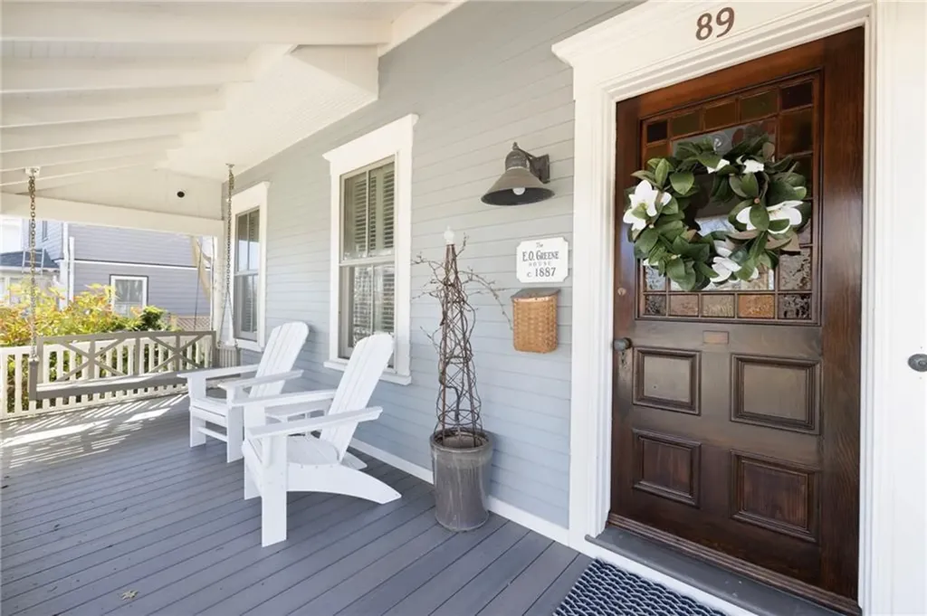 89 Gibbs Avenue Newport RI 02840