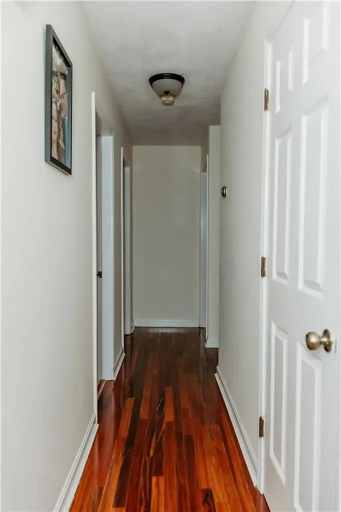 16 Ward Avenue Middletown RI 02842