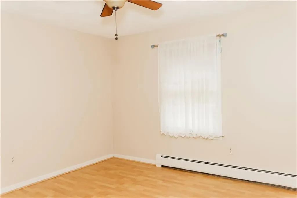 16 Ward Avenue Middletown RI 02842