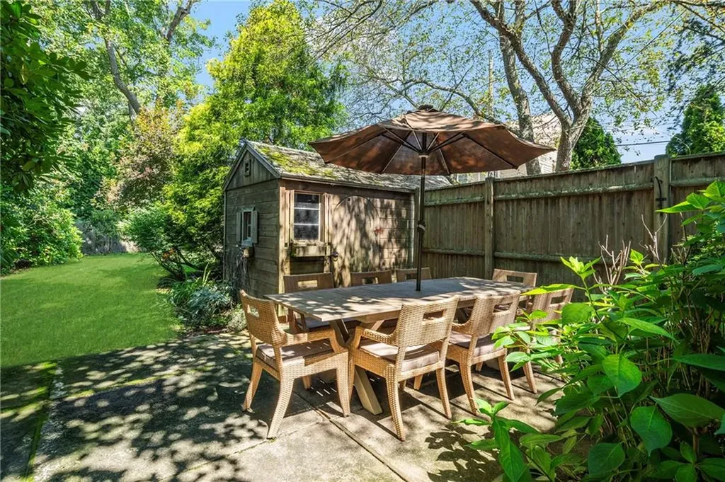 14 Greenough Place Newport RI 02840